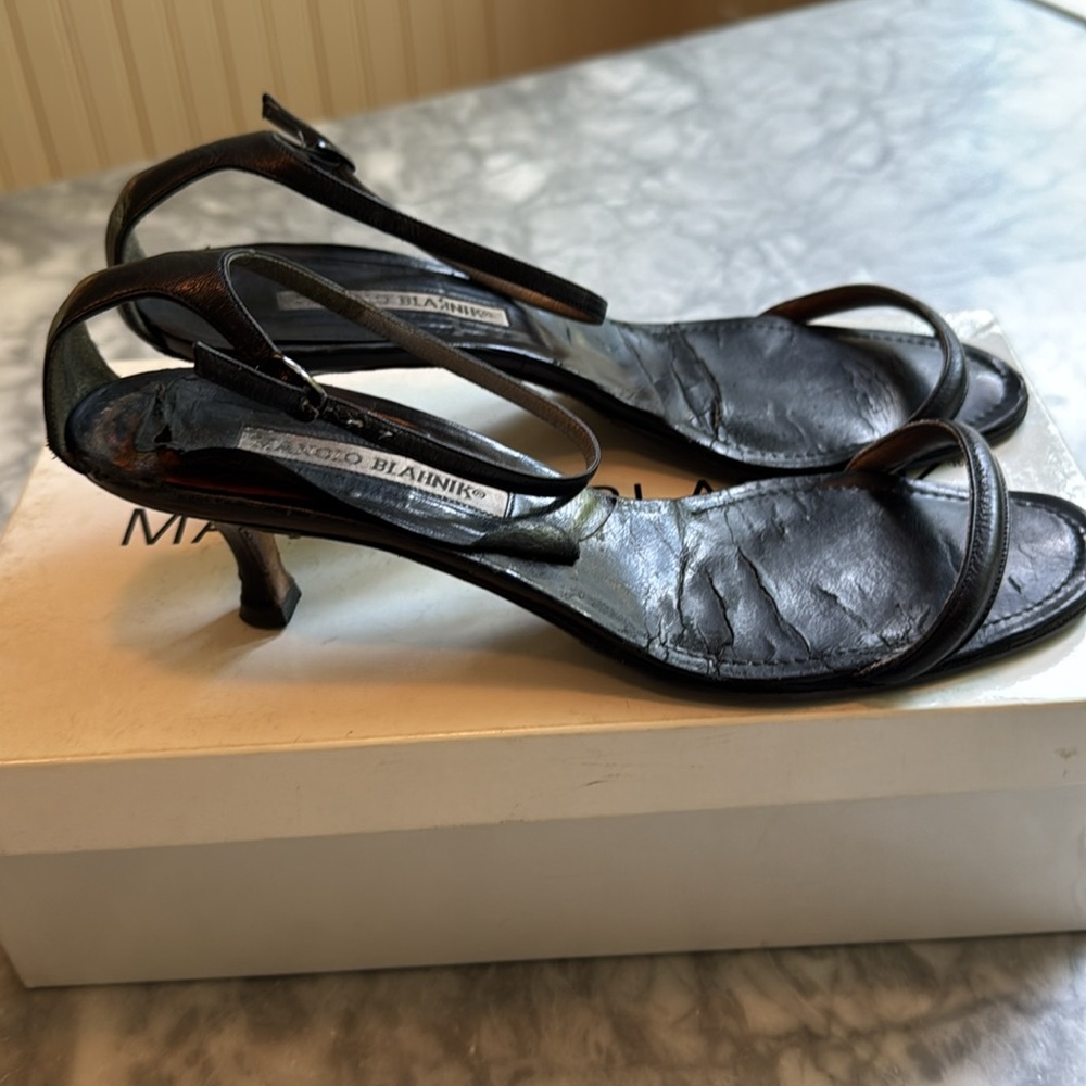 ✨MANOLO BLAHNIK Ankle Strap Sandals ✨